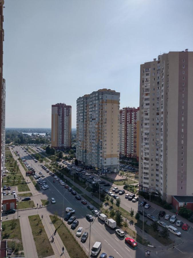 Апартаменты Осокорки Русовой 3 Киев Экстерьер фото